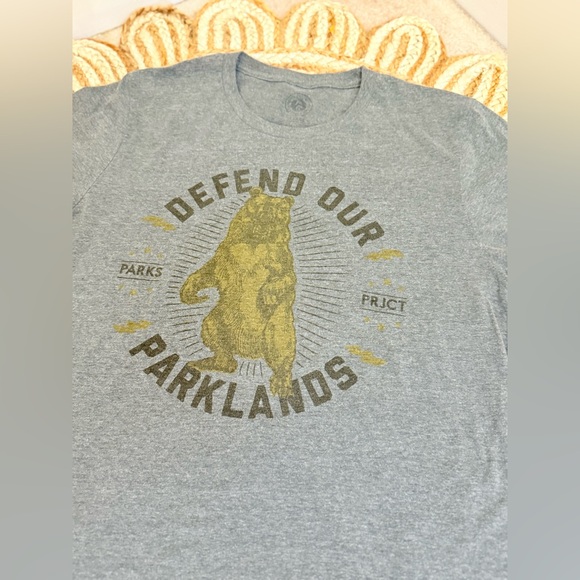 Parks Project Gray and Gold Short Sleeve Tee Defend Our Parklands - Picture 2 of 3